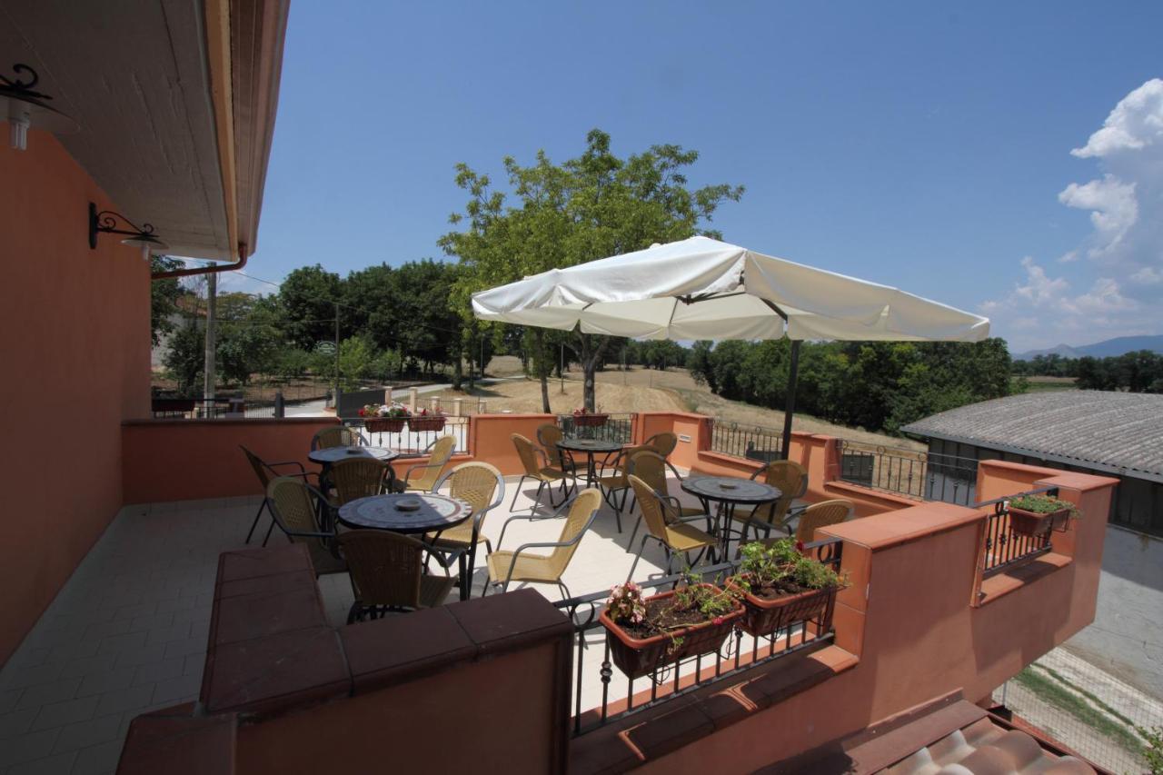 Azienda Agrituristica La Tenuta Del Falco Piedimonte San Germano Buitenkant foto
