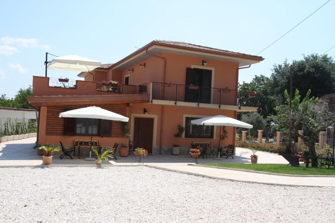 Azienda Agrituristica La Tenuta Del Falco Piedimonte San Germano Buitenkant foto